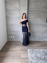 Cargar imagen en el visor de la galería, Nirvana - Vestido maxi mesh con brillo color azul marino