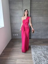 Cargar imagen en el visor de la galería, Mulberry - Vestido largo fuchsia