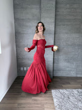 Cargar imagen en el visor de la galería, Aisha - Vestido largo con mangas vino