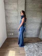Cargar imagen en el visor de la galería, Francesca - Vestido satindo azul