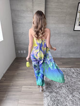 Cargar imagen en el visor de la galería, Giada - Jumpsuit floral azul