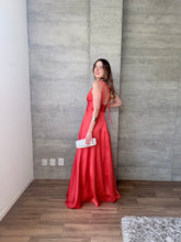 Cargar imagen en el visor de la galería, Andalucía - Vestido largo de satín coral
