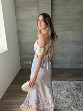 Cargar imagen en el visor de la galería, Allure - Vestido largo satinado lavanda