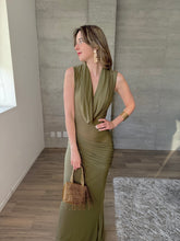 Cargar imagen en el visor de la galería, Liorenna - Vestido largo de mesh olivo