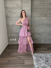 Cargar imagen en el visor de la galería, Sapphira - Vestido largo de tul malva