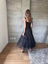 Cargar imagen en el visor de la galería, Lena- Vestido midi de tul negro