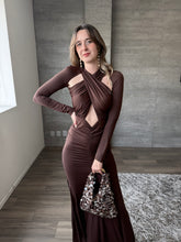 Cargar imagen en el visor de la galería, Simone - Vestido largo con manga chocolate