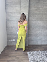 Cargar imagen en el visor de la galería, Amandina - Vestido largo strapless verde