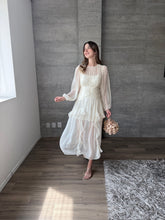 Cargar imagen en el visor de la galería, Giverny - Vestido largo beige