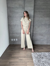 Cargar imagen en el visor de la galería, Nerina - Set de dos piezas beige