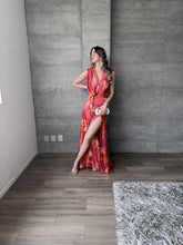 Cargar imagen en el visor de la galería, Rouge - Vestido largo satinado multicolor