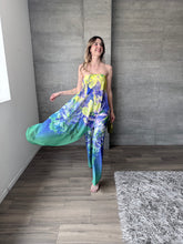Cargar imagen en el visor de la galería, Giada - Jumpsuit floral azul