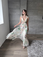 Cargar imagen en el visor de la galería, Belle - Vestido largo floral blanco