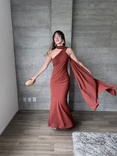 Cargar imagen en el visor de la galería, Solea - Vestido largo con cinta larga terracota