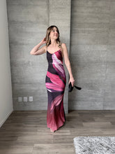 Cargar imagen en el visor de la galería, Prugna - Vestido largo de mesh floral