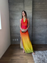 Cargar imagen en el visor de la galería, Malta - Vestido largo satinado