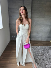 Cargar imagen en el visor de la galería, Monique - Jumpsuit strapless blanco