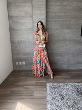 Cargar imagen en el visor de la galería, Florea - Vestido largo floral multicolor