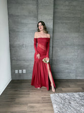 Cargar imagen en el visor de la galería, Aisha - Vestido largo con mangas vino