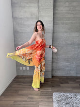Cargar imagen en el visor de la galería, Giada - Jumpsuit floral naranja