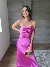 Cargar imagen en el visor de la galería, Fiorella - Vestido satinado rosa