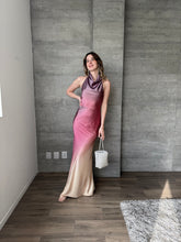 Cargar imagen en el visor de la galería, Farah - Vestido largo halter satinado malva