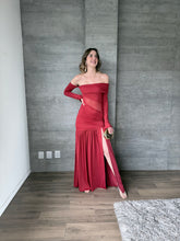 Cargar imagen en el visor de la galería, Aisha - Vestido largo con mangas vino