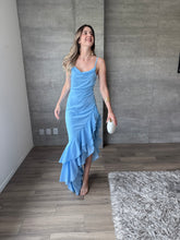 Cargar imagen en el visor de la galería, Mambo - Vestido largo asimétrico azul