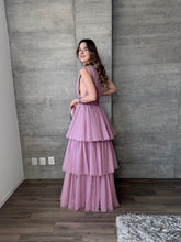 Cargar imagen en el visor de la galería, Sapphira - Vestido largo de tul malva