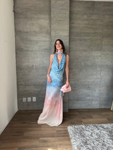 Cargar imagen en el visor de la galería, Gemma - Vestido largo con escote profundo