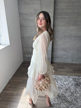 Cargar imagen en el visor de la galería, Giverny - Vestido largo beige