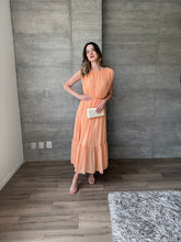 Cargar imagen en el visor de la galería, Milos - Vestido midi naranja
