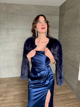 Cargar imagen en el visor de la galería, Nube - Torera de pelo azul marino