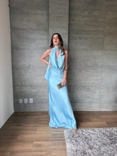 Cargar imagen en el visor de la galería, Piera - Vestido satinado azul celeste