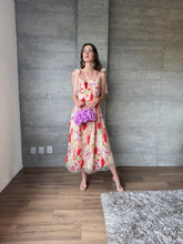 Cargar imagen en el visor de la galería, Pérola - Vestido midi flores bordadas