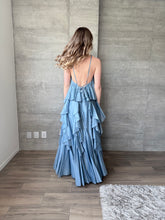 Cargar imagen en el visor de la galería, Hilda - Vestido largo con olanes azul