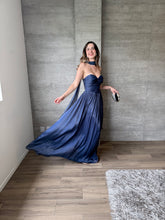 Cargar imagen en el visor de la galería, Carol - Vestido largo marino