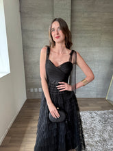 Cargar imagen en el visor de la galería, Lena- Vestido midi de tul negro