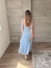 Cargar imagen en el visor de la galería, Lena - Vestido midi de tul azul claro