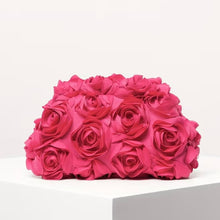 Cargar imagen en el visor de la galería, Clutch floral sin asa