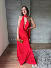 Cargar imagen en el visor de la galería, Piera - Vestido satinado largo rojo
