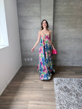 Cargar imagen en el visor de la galería, Maretta - Vestido largo plisado azul multicolor