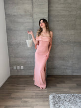 Cargar imagen en el visor de la galería, Rossana - Vestido largo strapless rosa