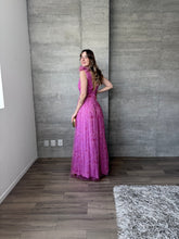 Cargar imagen en el visor de la galería, Begoña - Vestido largo de tul floral rosa