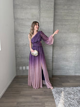 Cargar imagen en el visor de la galería, Donatella - Vestido largo con una manga morado