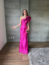 Cargar imagen en el visor de la galería, Cornelia - Vestido largo satinado rosa