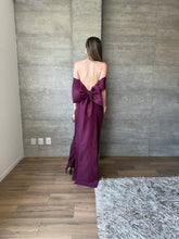 Cargar imagen en el visor de la galería, Rossana - Vestido largo moño en espalda