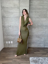 Cargar imagen en el visor de la galería, Liorenna - Vestido largo de mesh olivo