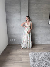 Cargar imagen en el visor de la galería, Belle - Vestido largo floral blanco