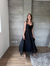 Cargar imagen en el visor de la galería, Lena- Vestido midi de tul negro